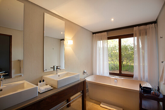 Luxury-Suites-1