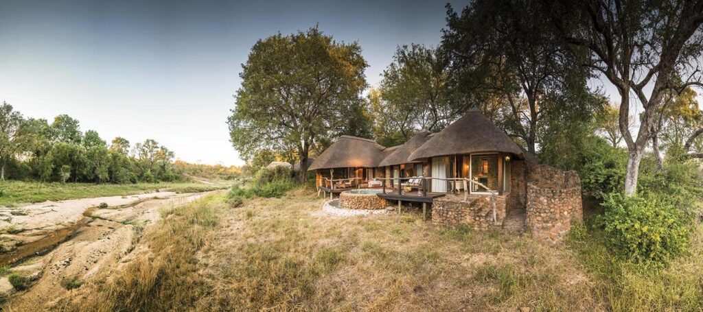<h3>Dulini - Main Lodge</h3>